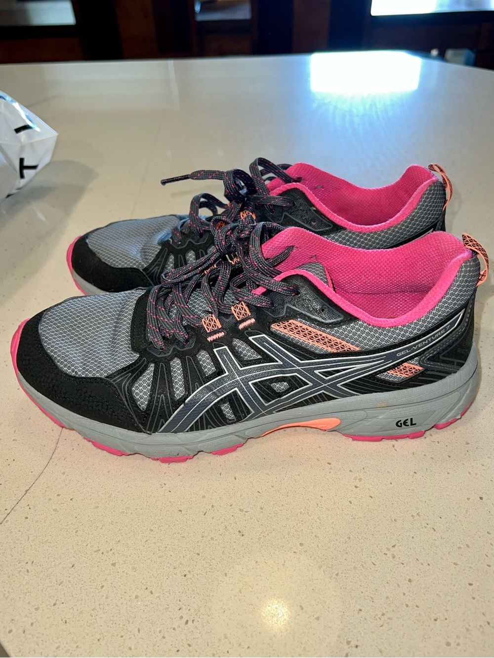 ASICS Women's Size 9 Gray, Black & Pink Athletic Shoes - Picture 2 of 8